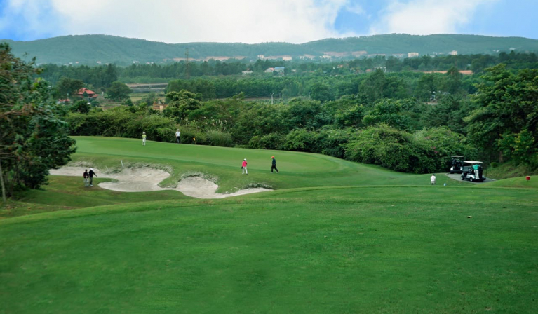 Golf in Danang Booking – Reserve the Best Golf Courses Easily
