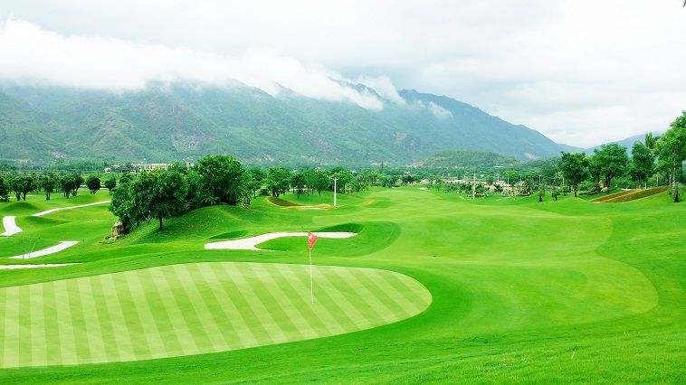 DIAMOND BAY GOLF NHA TRANG – TRẢI NGHIỆM GOLF BÊN BIỂN TUYỆT VỜI TẠI VIỆT NAM
