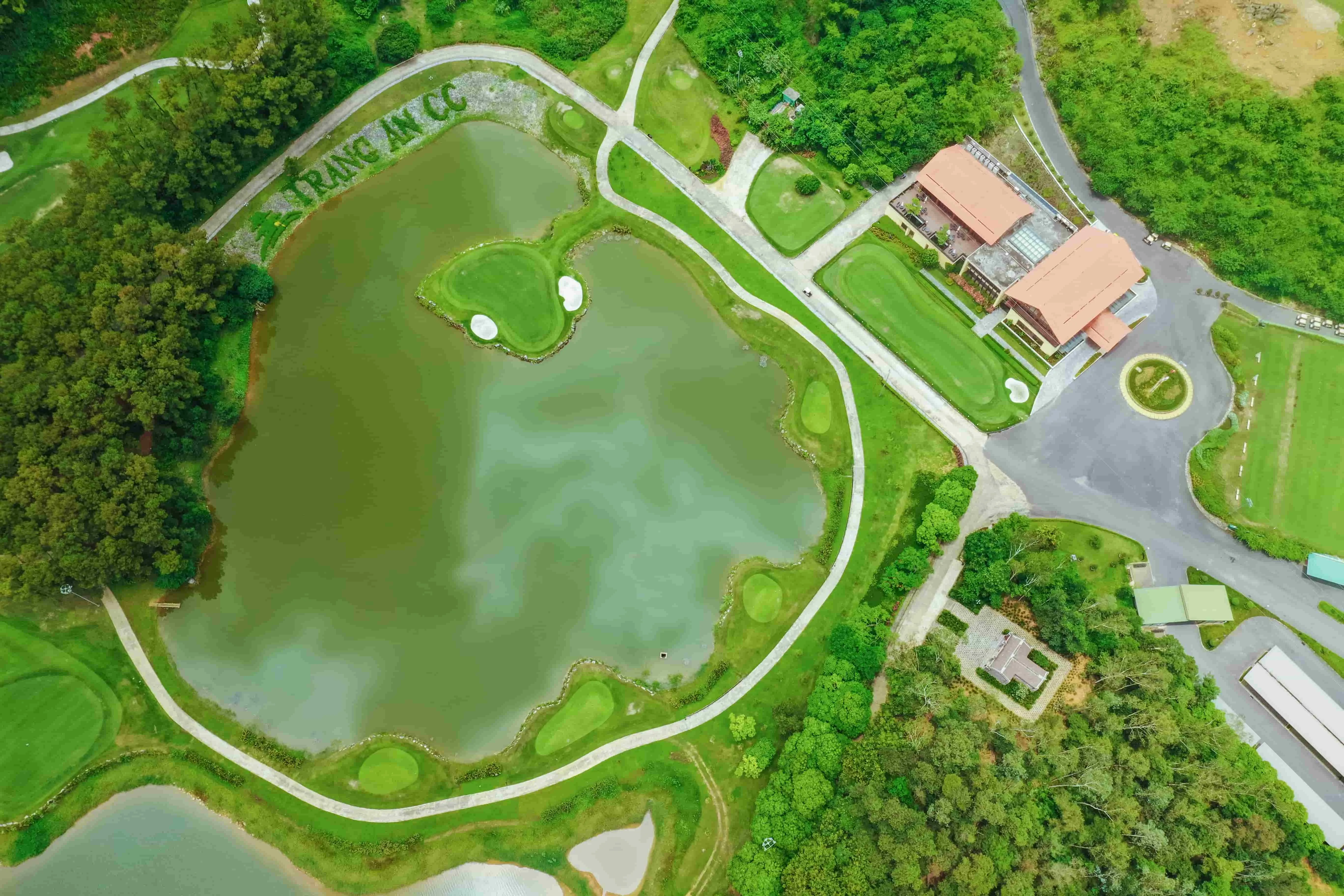 Combo Nghỉ & Chơi Golf Tràng An 2 Ngày 1 Đêm