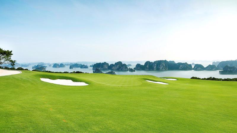 Top 7 Must-Play Golf Courses in Vietnam for International Golfers