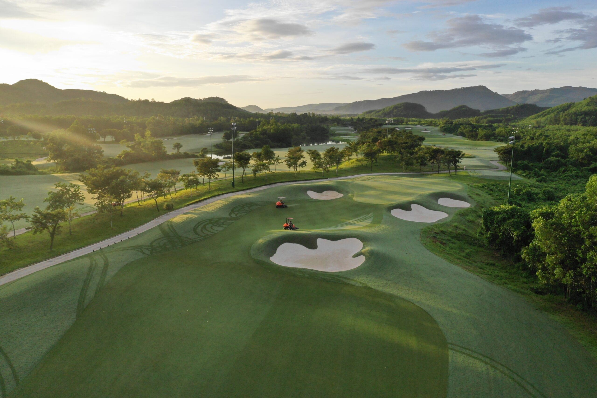 Golf Tour Da Nang 2026: Premium Packages, Best Courses & Exclusive Pricing for International Golfers
