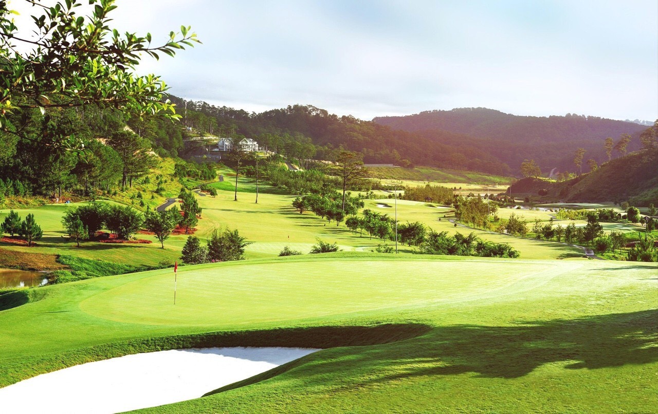 SAM Tuyen lam Golf Resort- Stay & Play 2 Days 1 Night