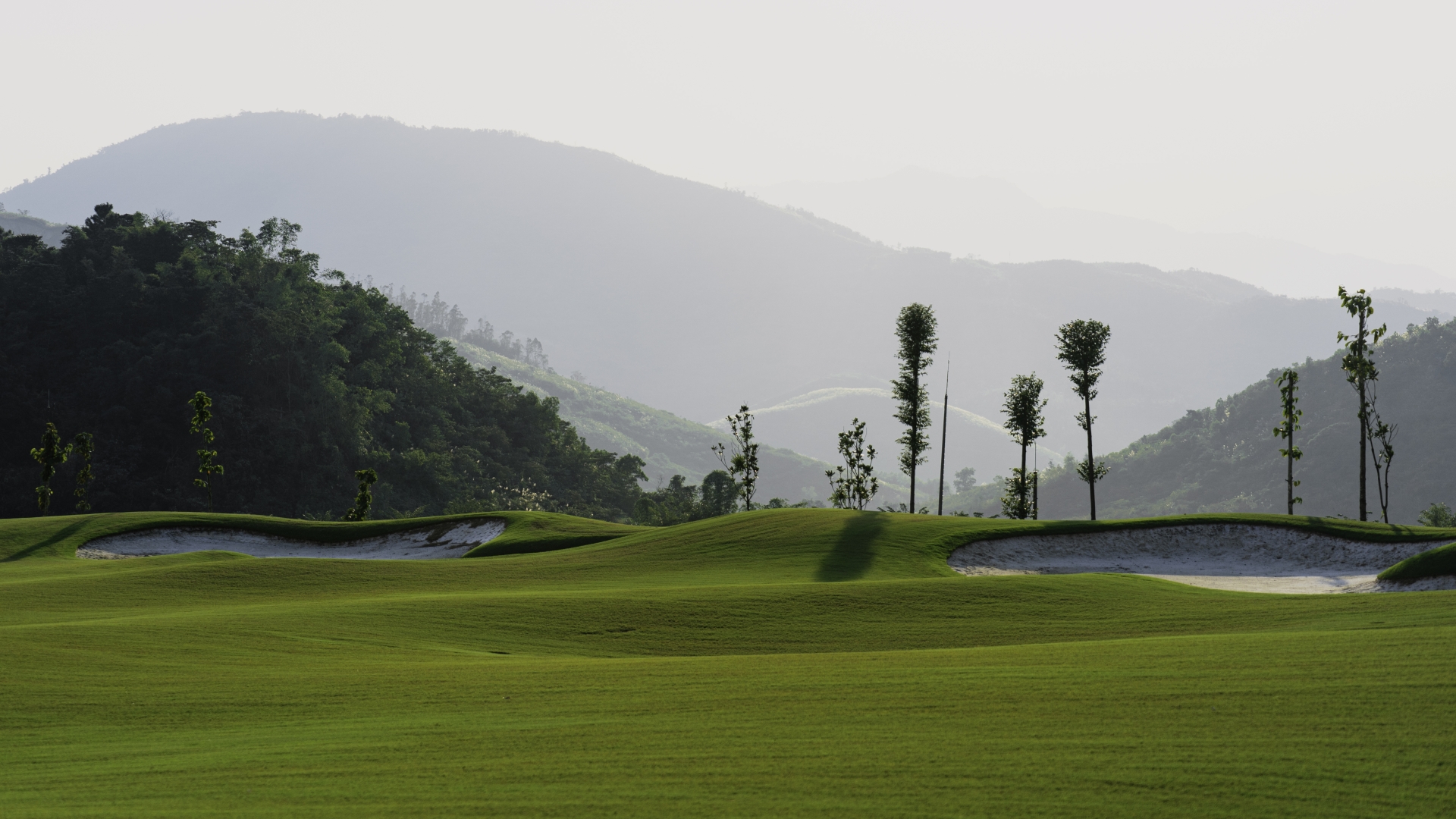 SÂN GOLF MONTANA- ĐIỂM ĐẾN MỚI ĐẦY HỨA HẸN VỚI PHONG CÁCH TÂY BAN NHA