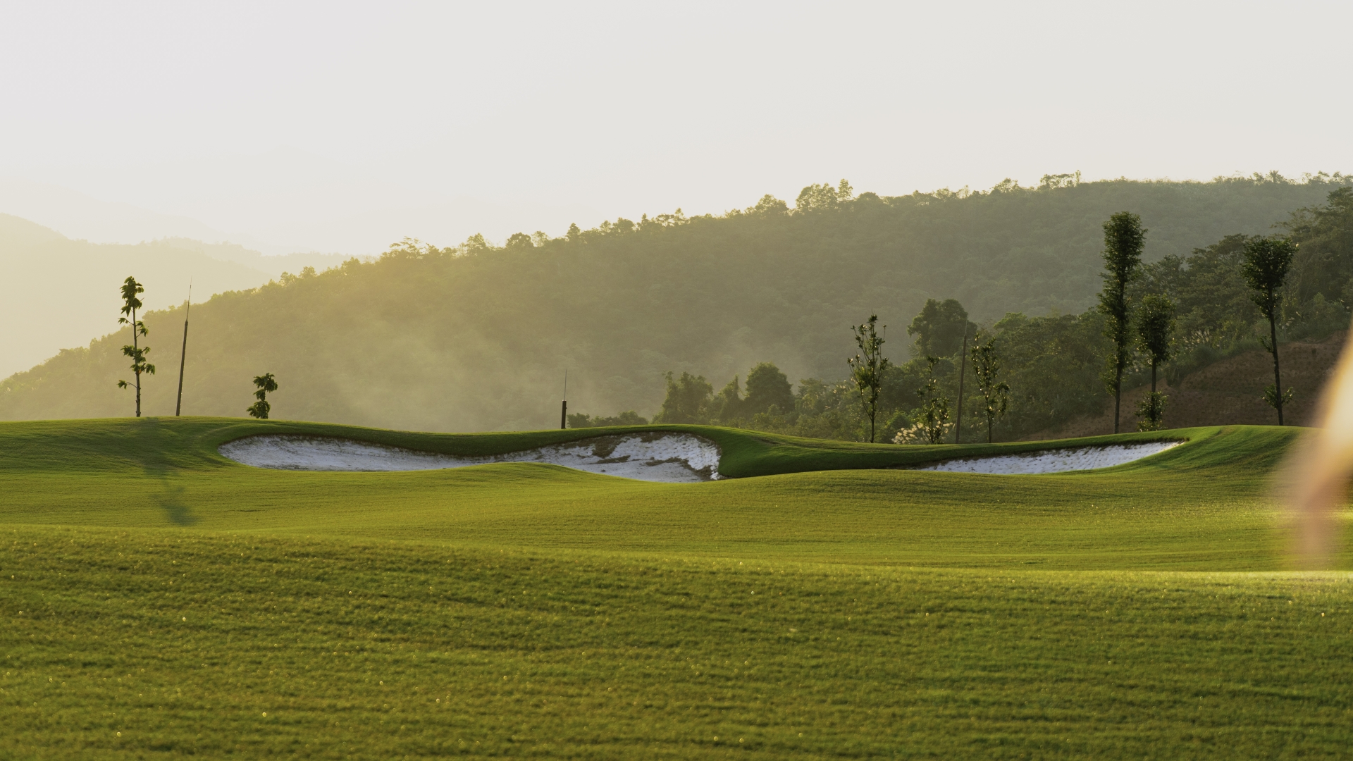 SÂN GOLF MONTANA- ĐIỂM ĐẾN MỚI ĐẦY HỨA HẸN VỚI PHONG CÁCH TÂY BAN NHA