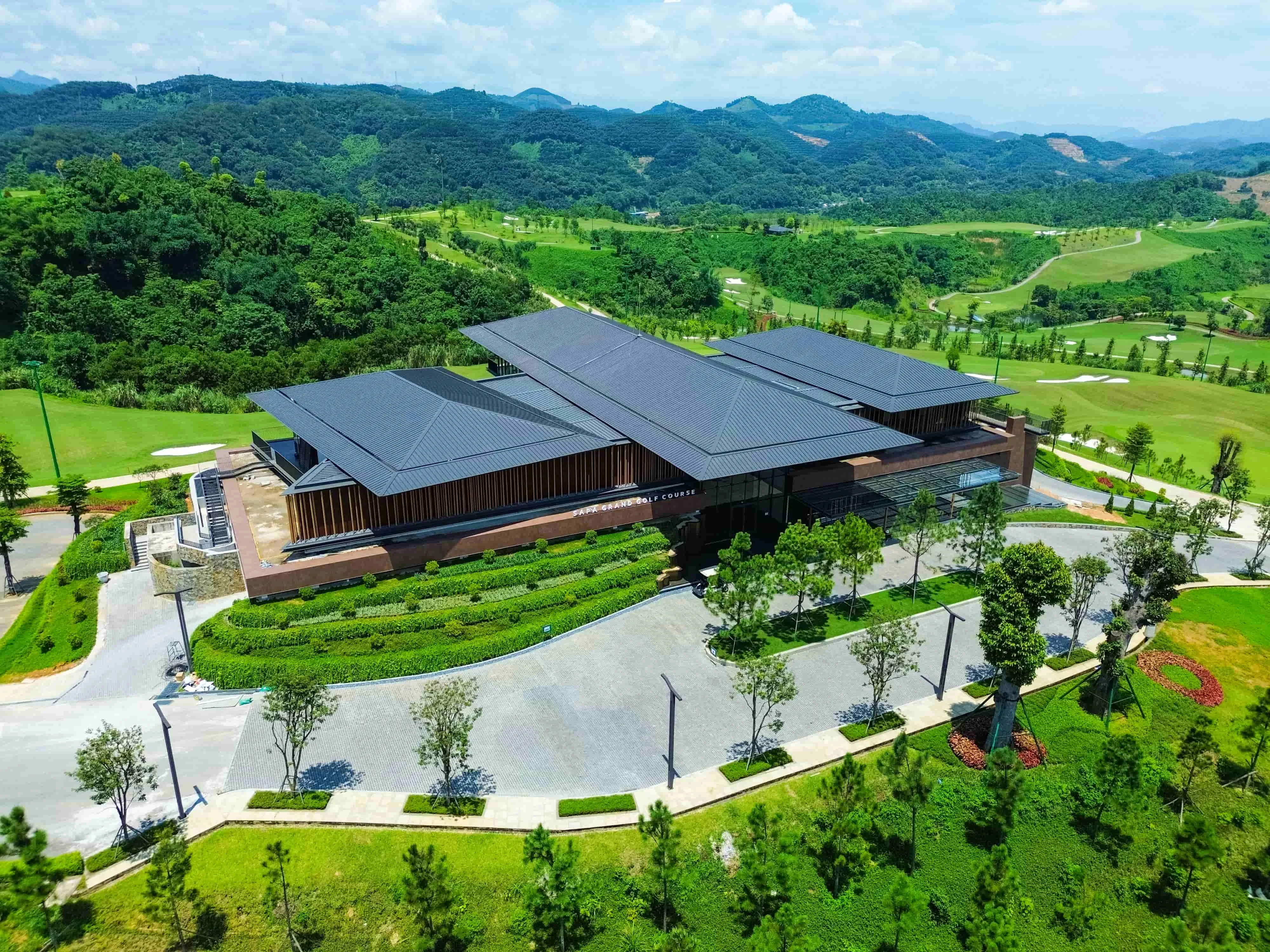 Combo nghỉ dưỡng Sapa Grand Golf Resort 2 ngày 1 đêm