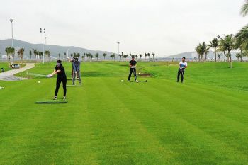 Sân golf Tuần Châu