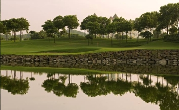 Vijay Golf Club